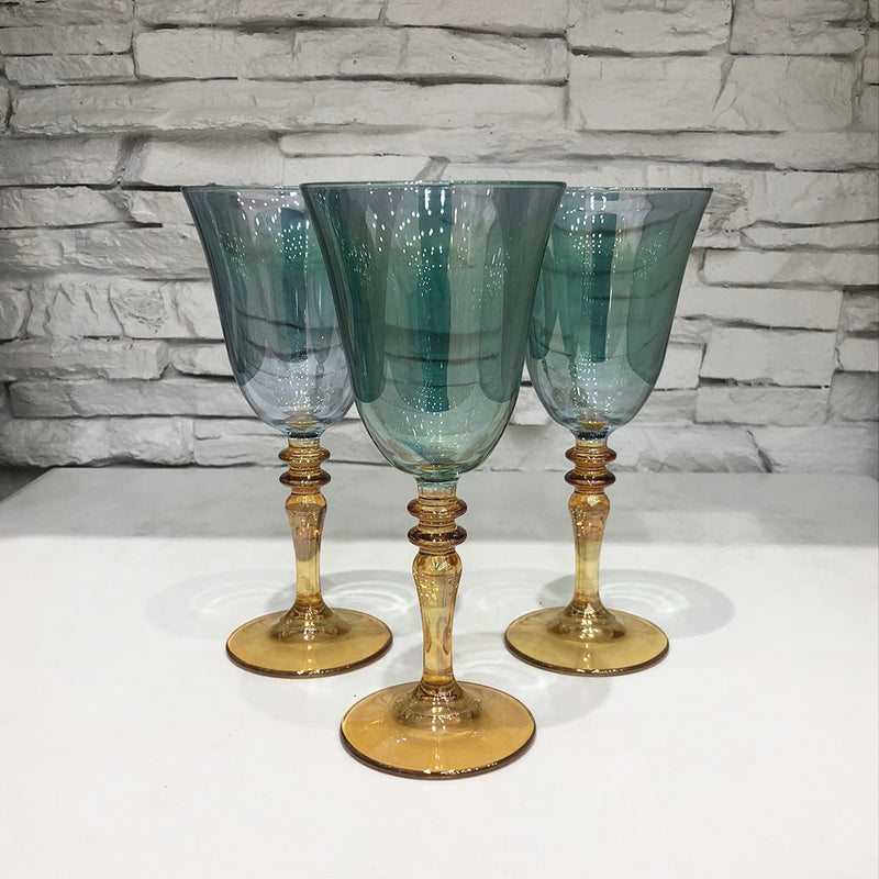 Footed Glass Cup Set